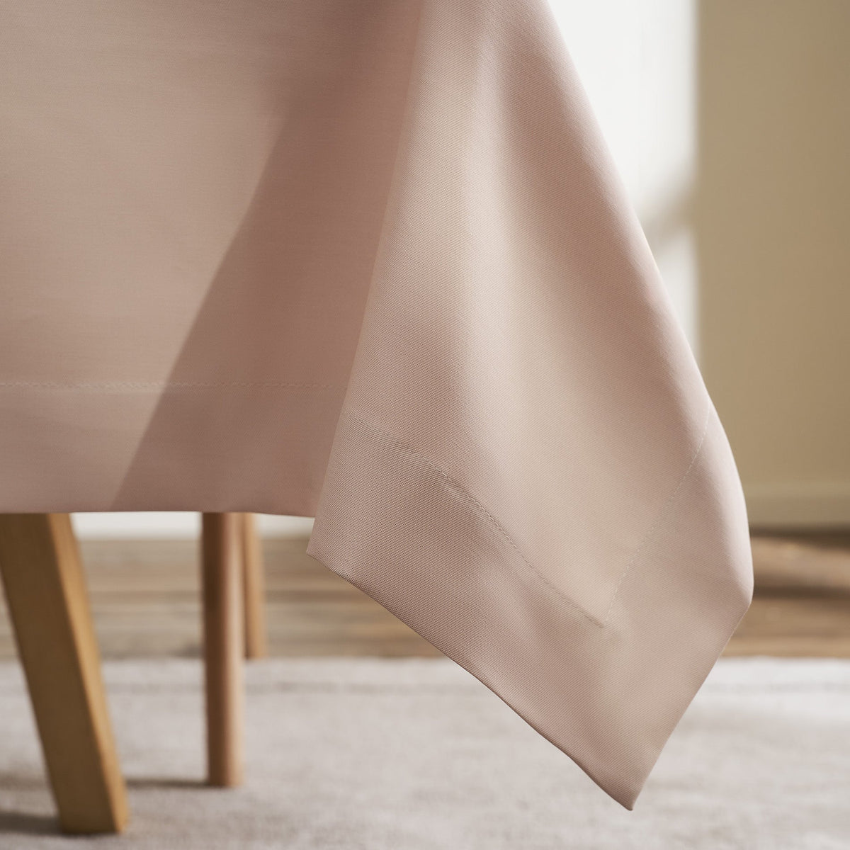 Tablecloth Aelinore Taupe 391/06