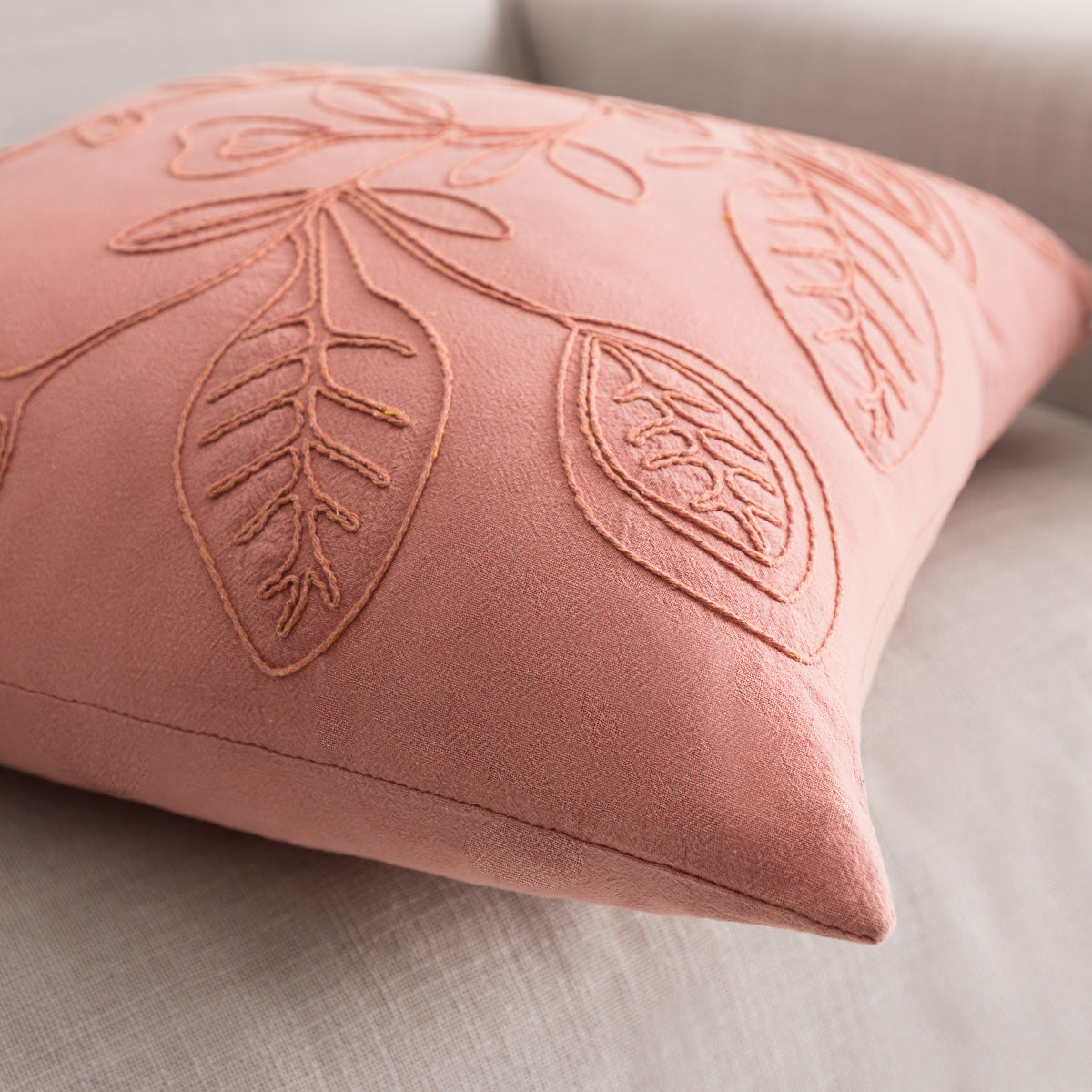 Pillowcase 43x43cm Pale Apple pink 381/ 17