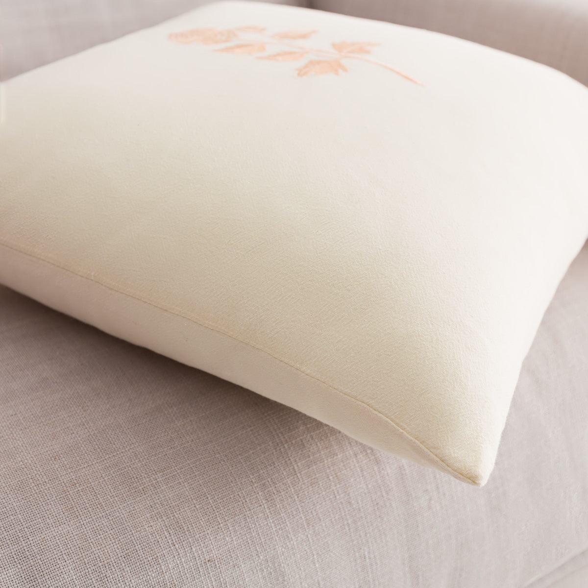Pillowcase 43x43cm Yolanthe Vanilla 484/ 05
