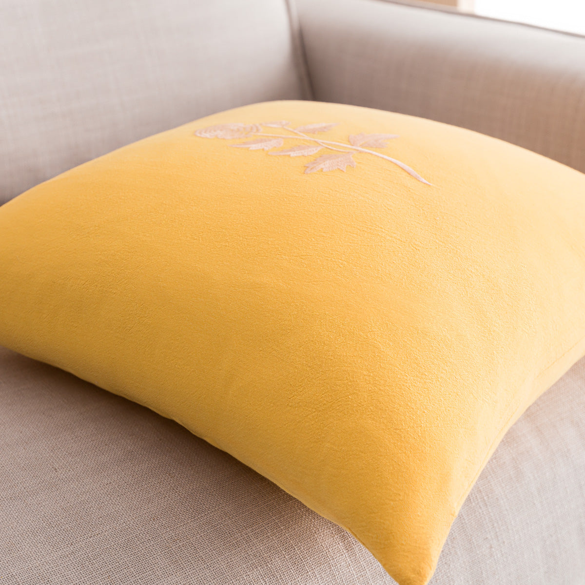 Pillowcase 43x43cm Yolanthe Sun Yellow 484/ 10