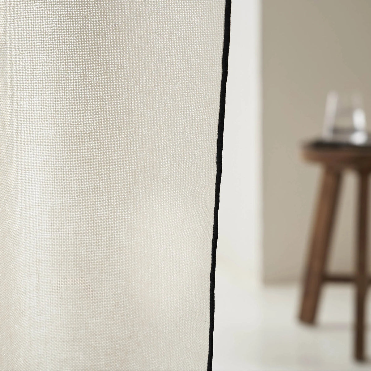 Κουρτίνα με σιρίτι 140x280cm Nedda Black 614