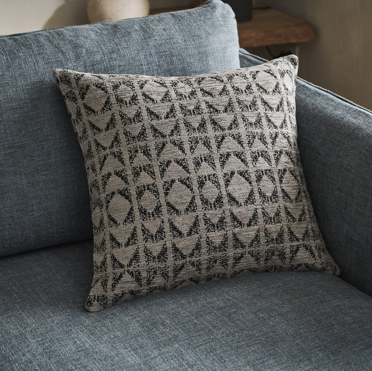 Pillowcase 50x50cm Indira Ash Beige/ Black 258/13