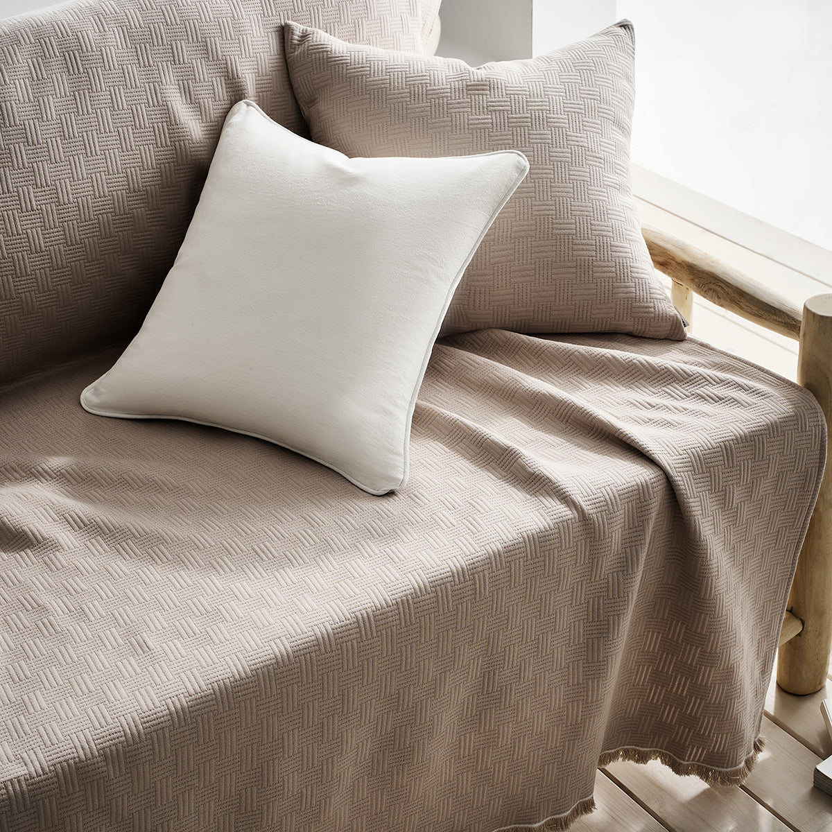 Pillowcase 43x43cm Valerie Pure White 381