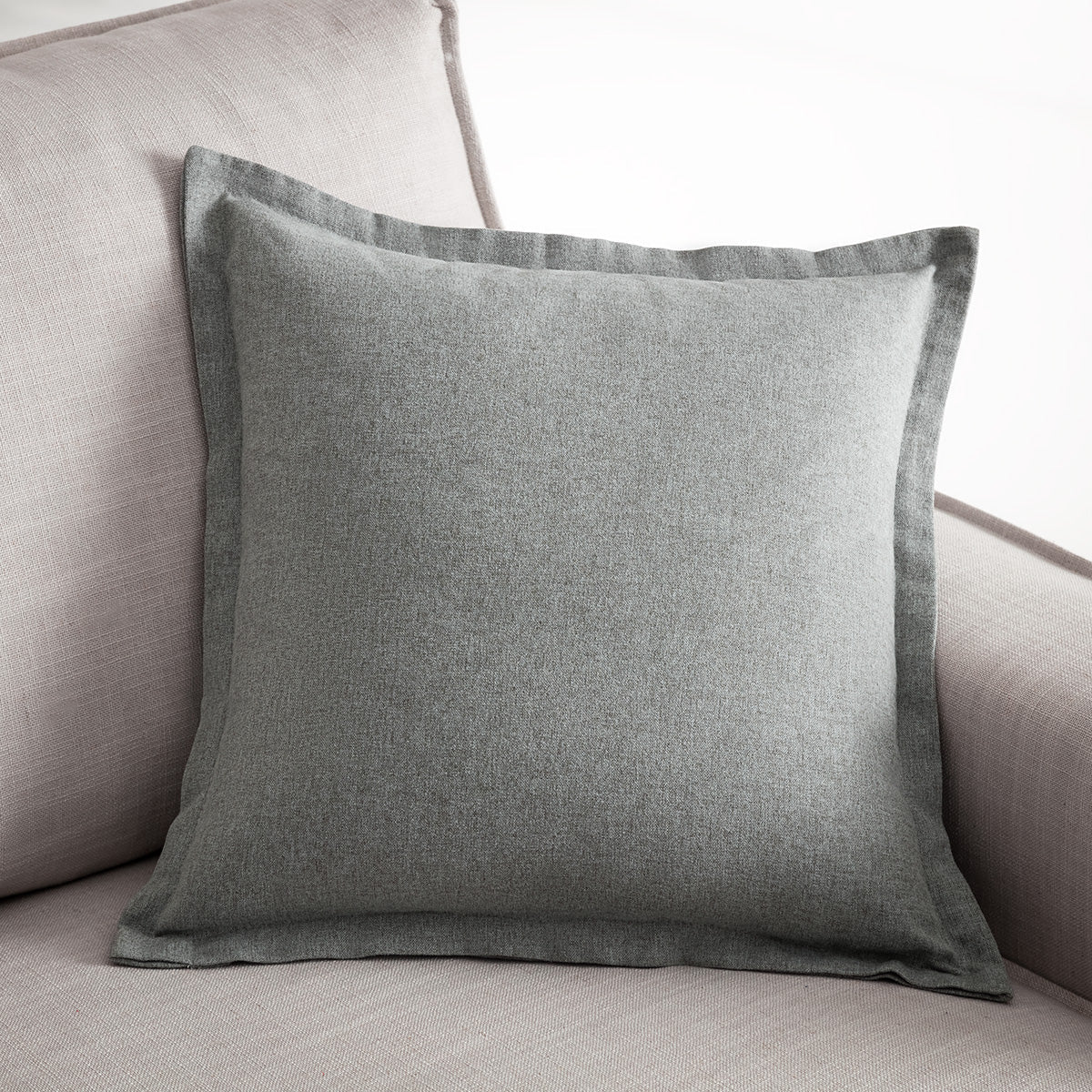 Pillowcase 43x43cm Isolde Sage Green 460