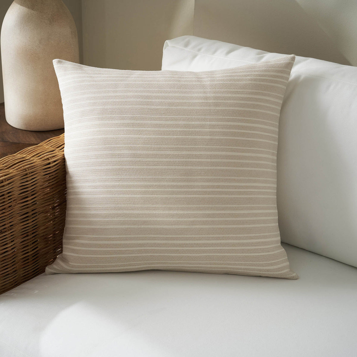 Pillowcase 50x50cm Nymeria Beige 574/06