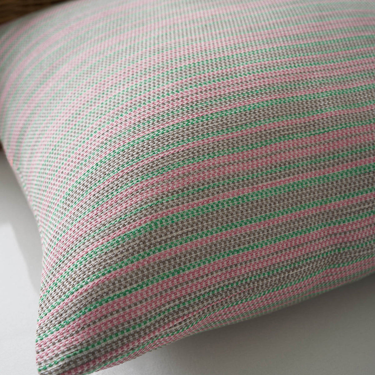 Pillowcase 50x50cm Nymeria Pink Stripe 574/17