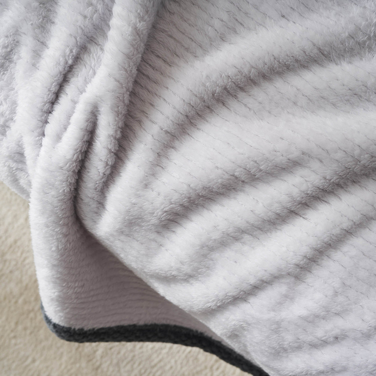 Throw Polar Fog Grey 109/01