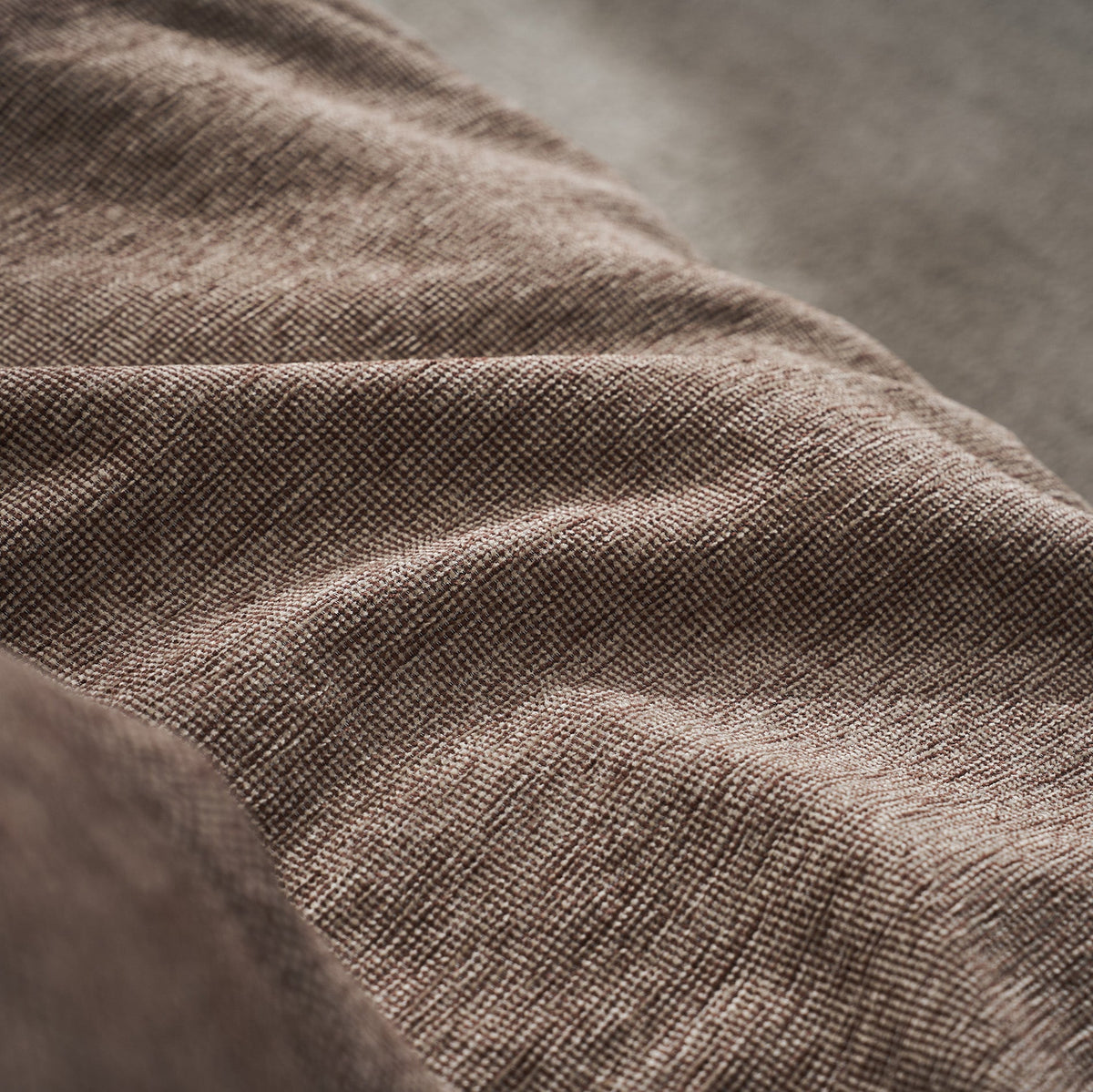 Valkyrie Leather Throw Brown 234/22