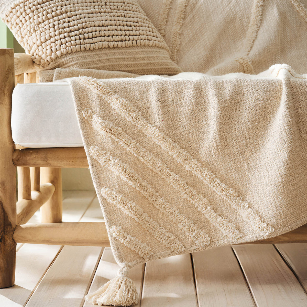 Decorative Throw 145x180cm Ife 249