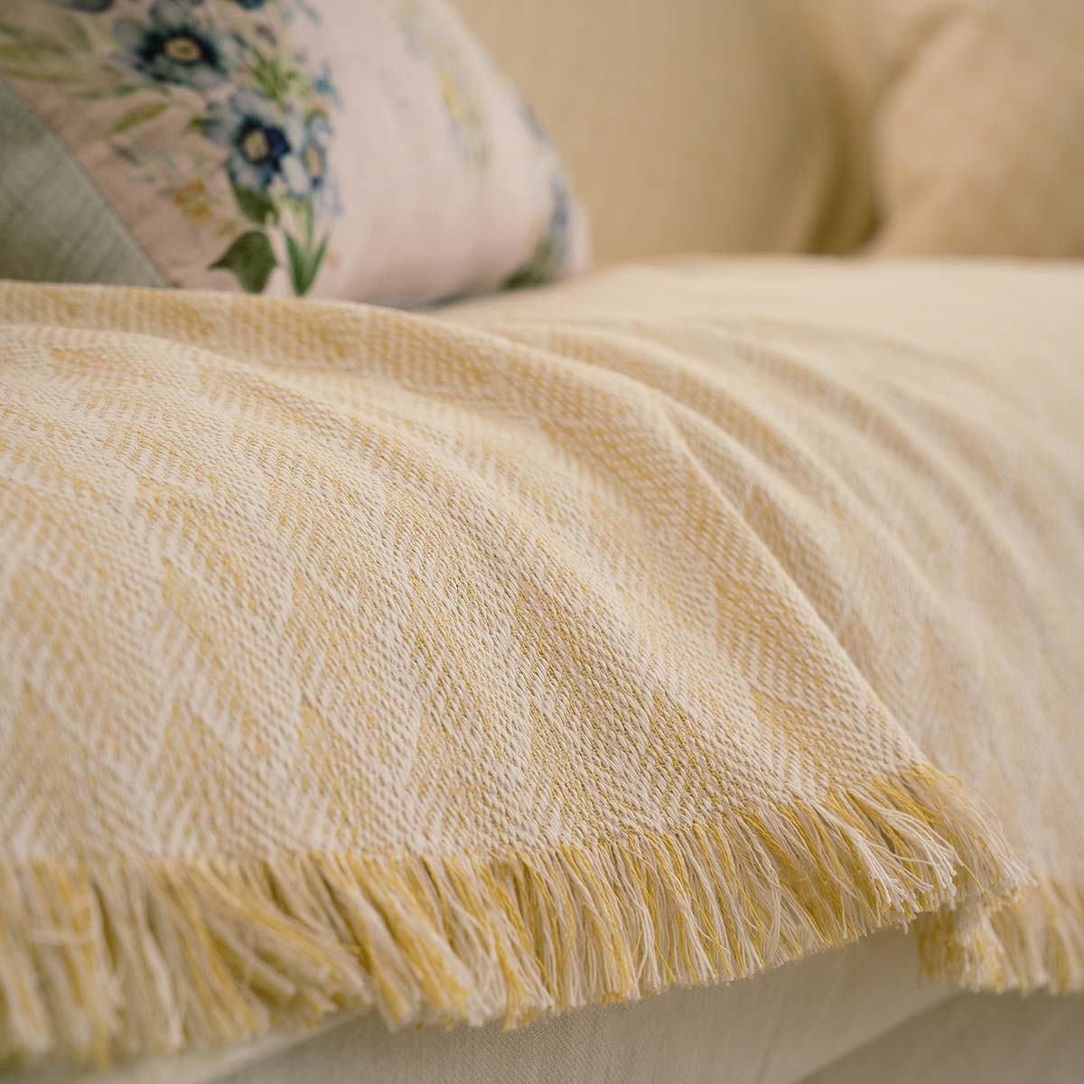 Two-Seater Throw 180X250cm Fianna Pollen Yellow 328/04