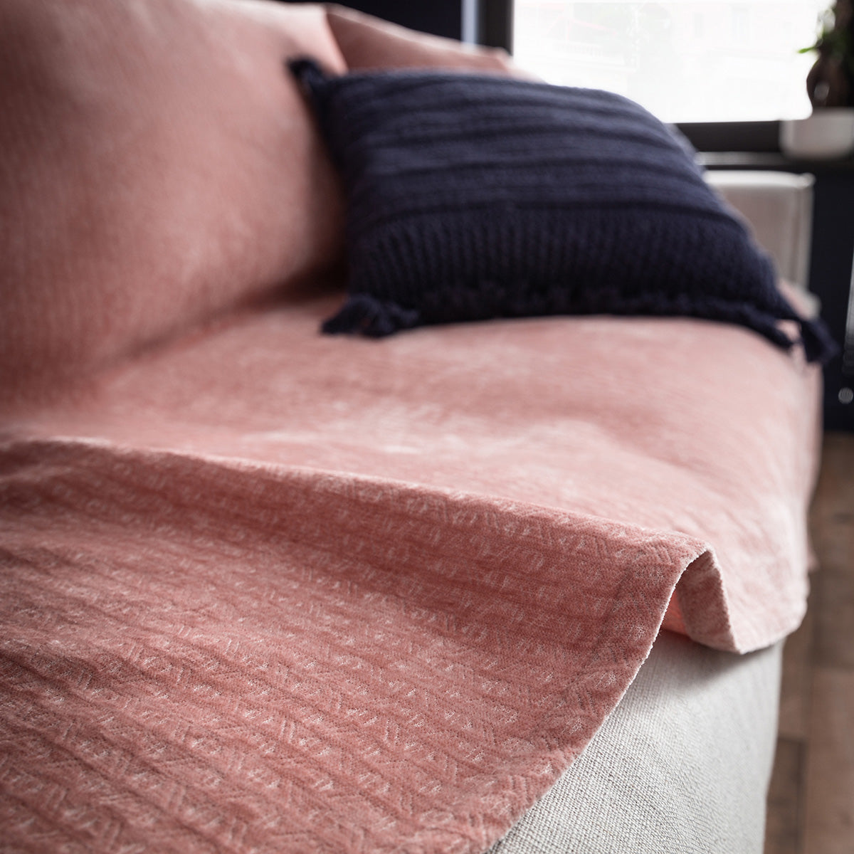 Crab Pink Throw 421/17
