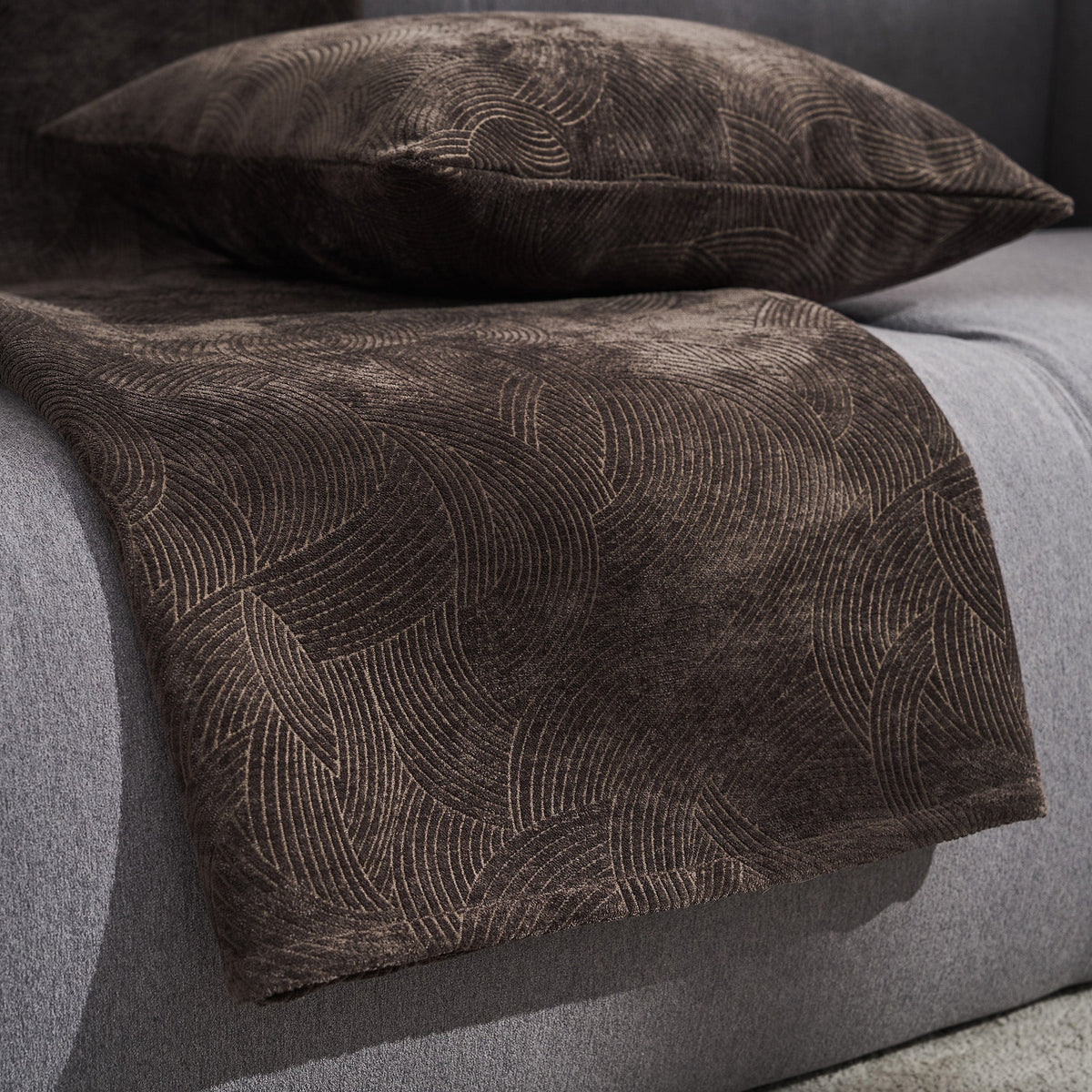 Nimbus Dark Chocolate Throw Pillow 447/41
