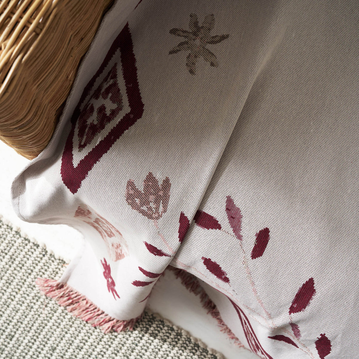 sofa throw decoration 180x210cm Ishara Cherry 573/02