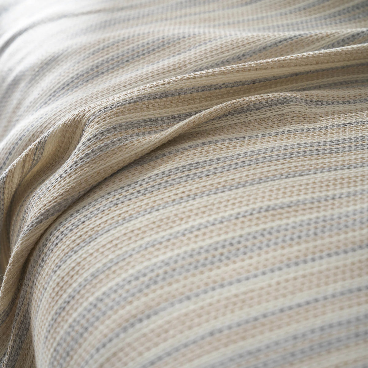 sofa throw Nymeria Light Grey 574/15