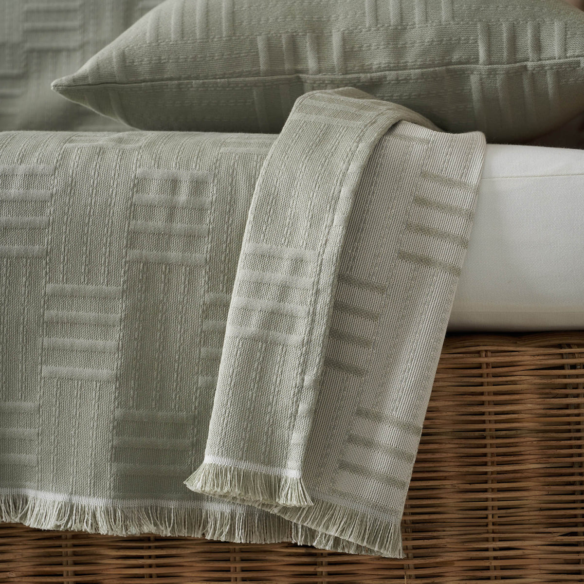 sofa throw Calyra Smoke Green 654/07