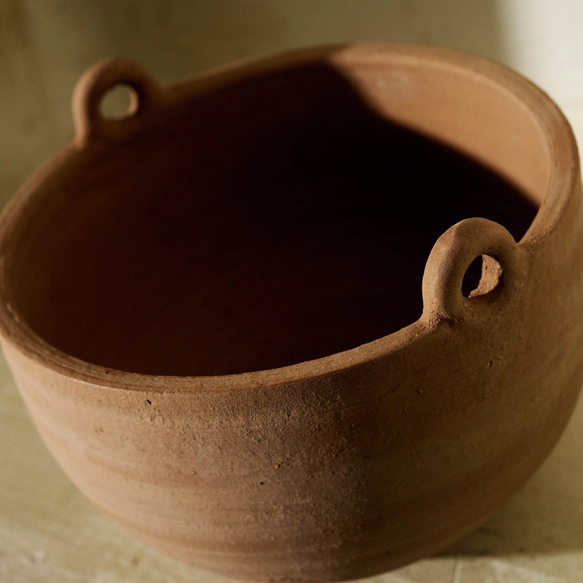 Clay vase Imperiya 179