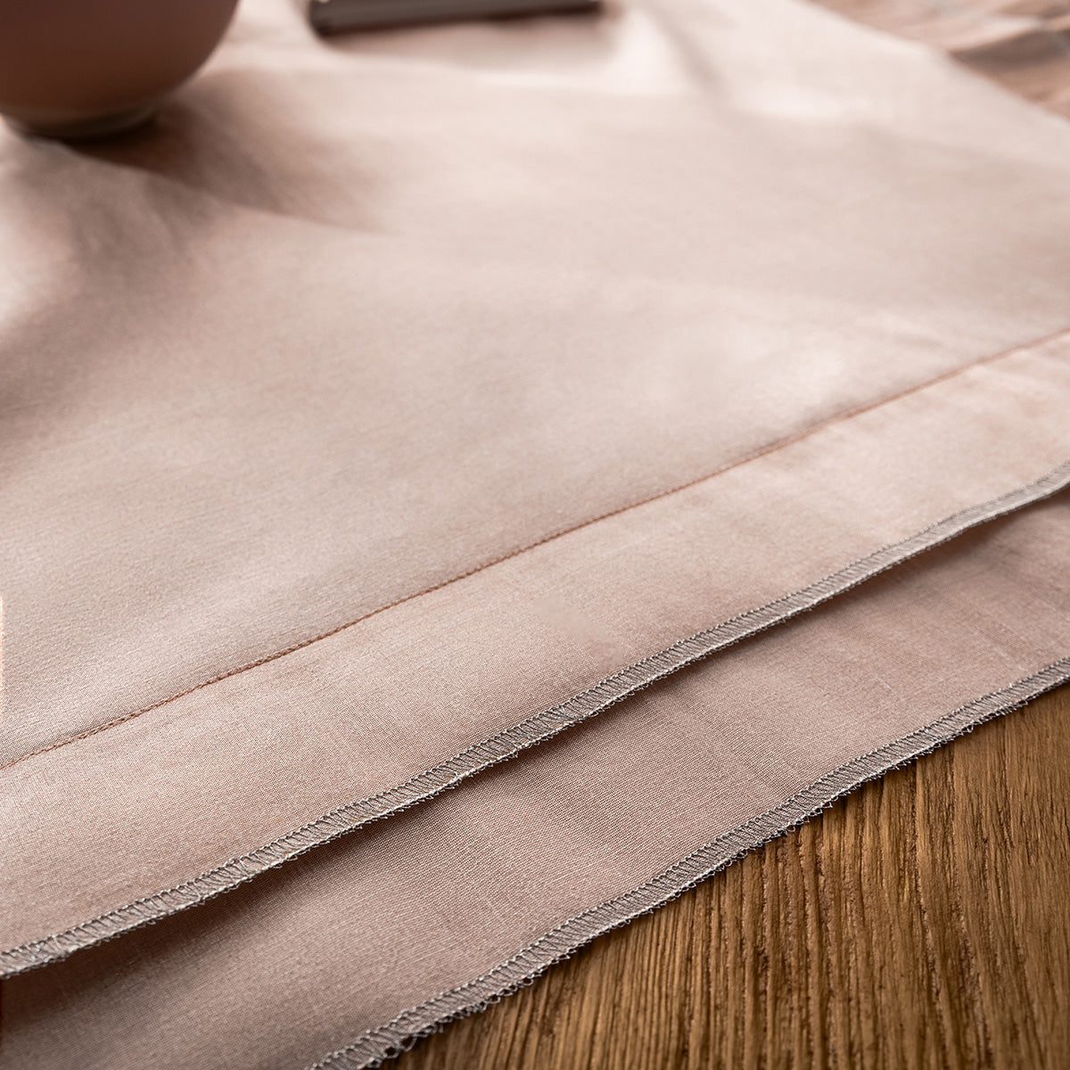 Square 85x85cm Gwenyth Shell Beige 426/ 47