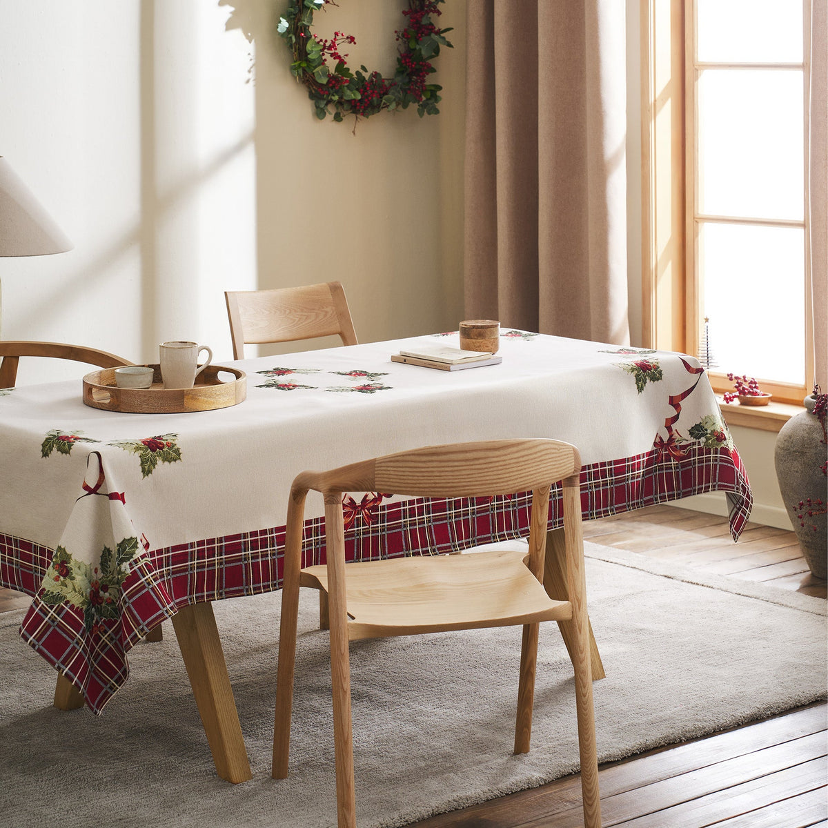Xmas Tablecloth 457