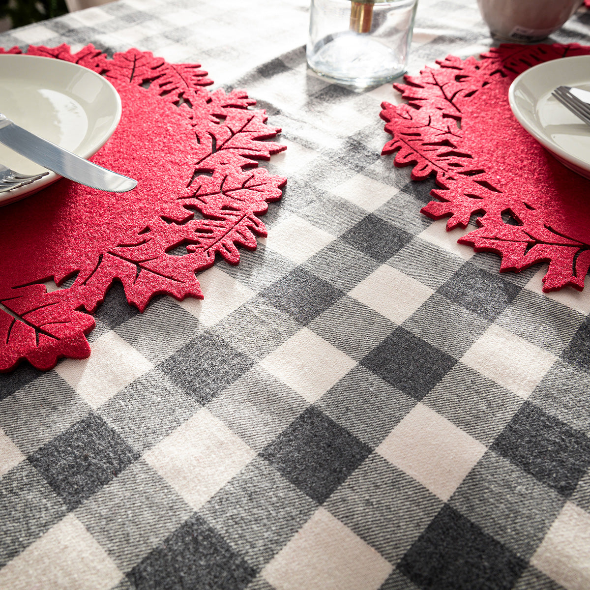 Tablecloth 135x180cm 615