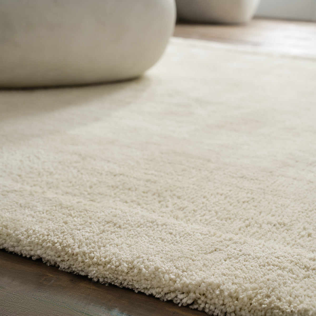 Carpet Heaven Ecru 802/04