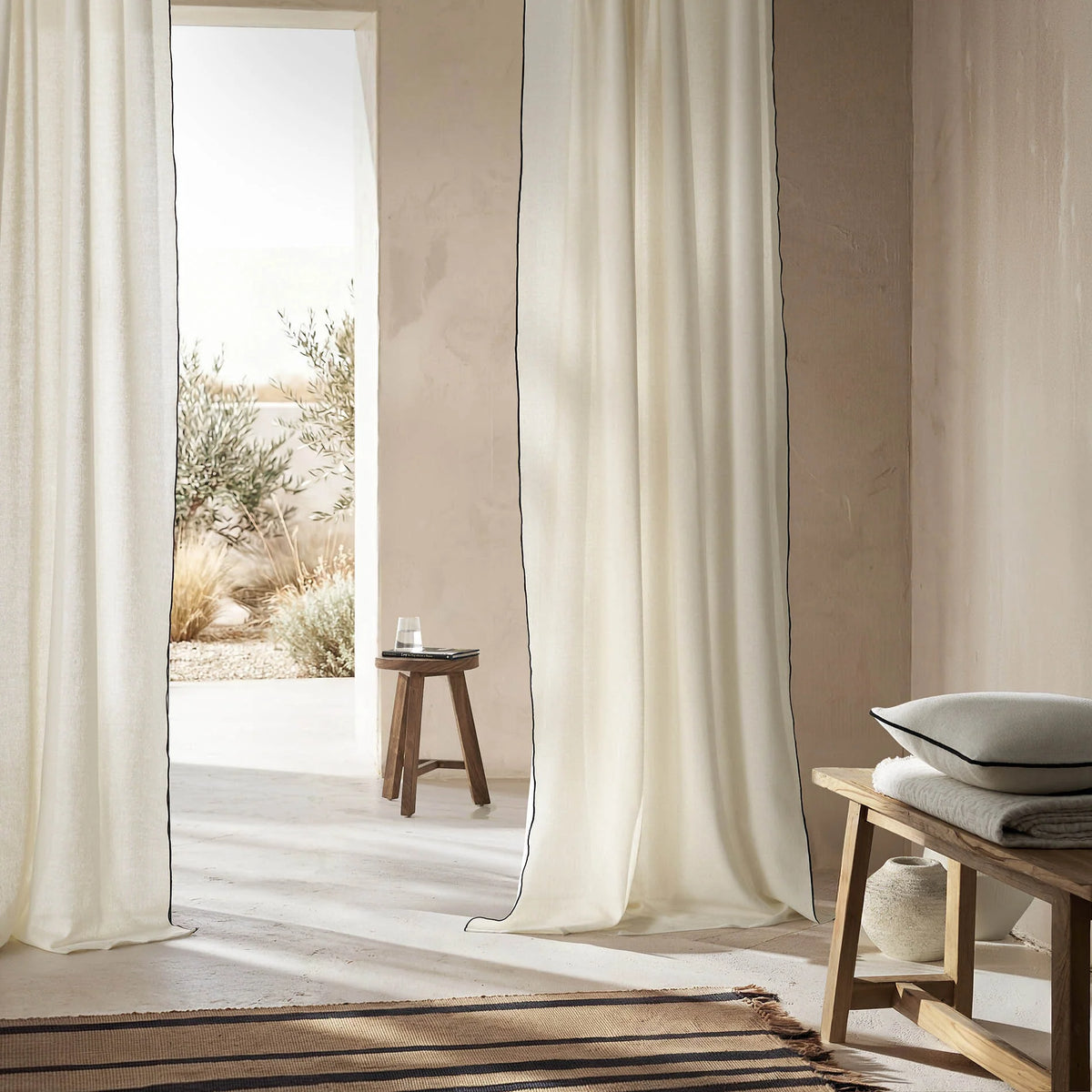 Κουρτίνα με σιρίτι 140x280cm Nedda Black 614
