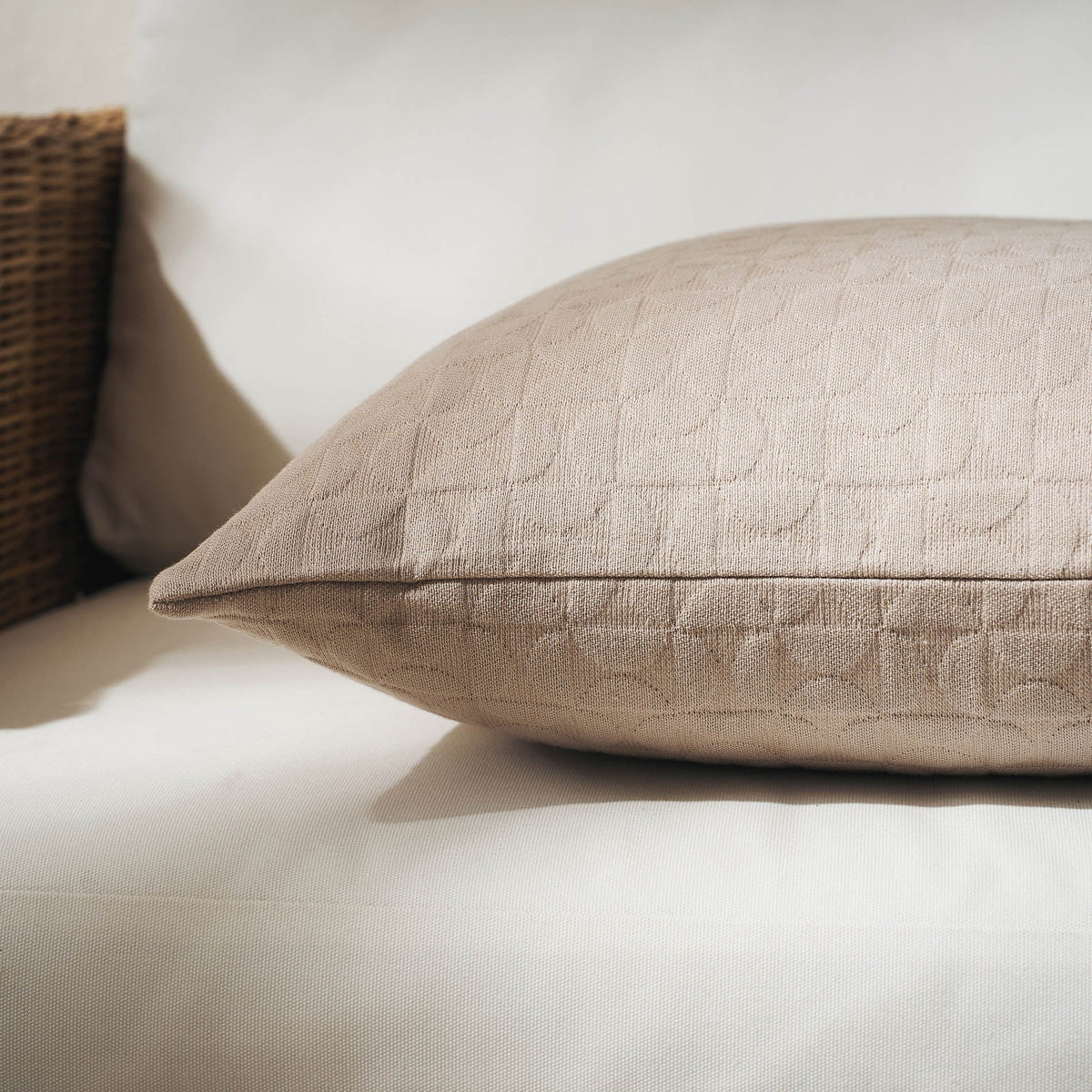 Pillowcase 50x50cm Eliena Warm Beige 402/06