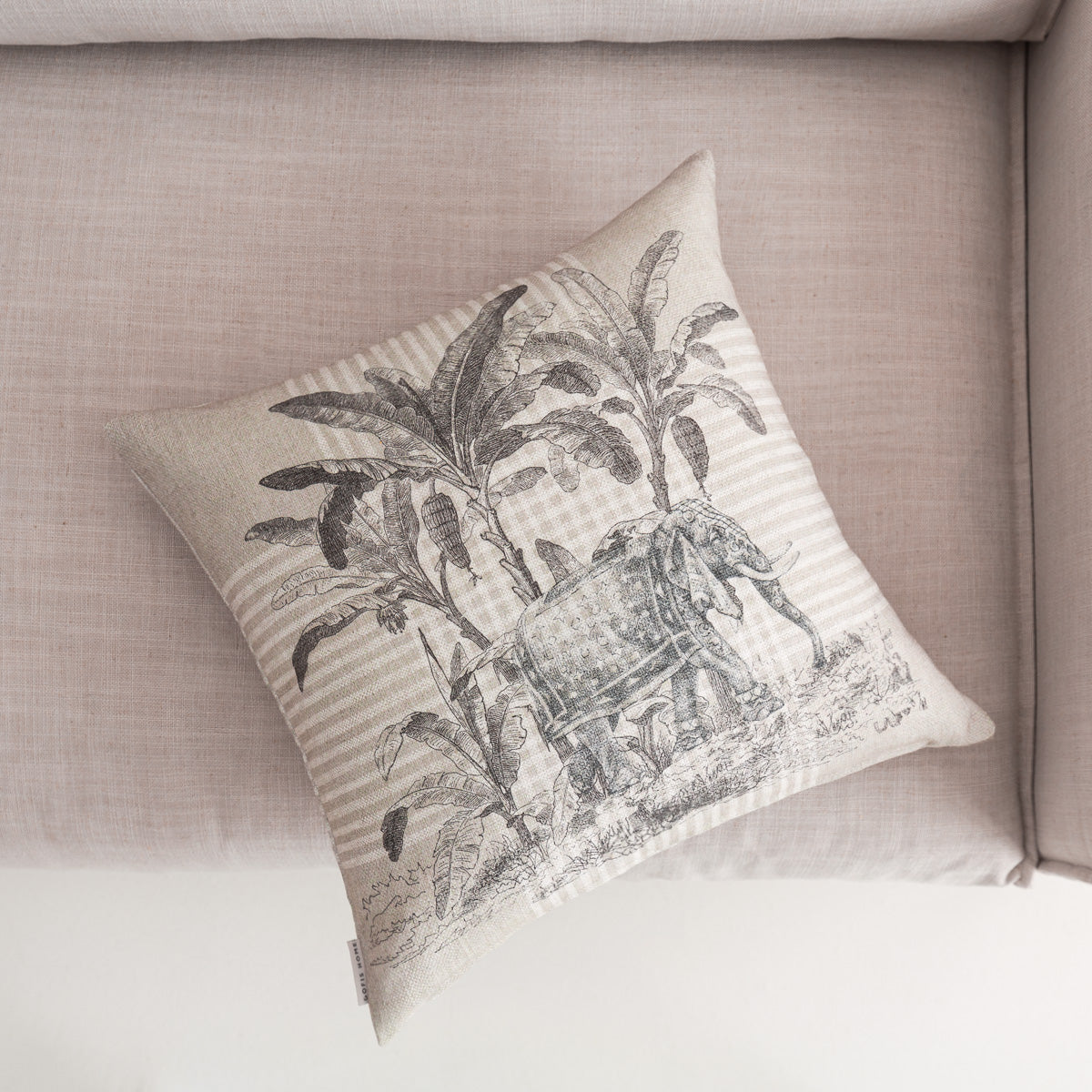 Pillowcase 43x43cm Dinora 496