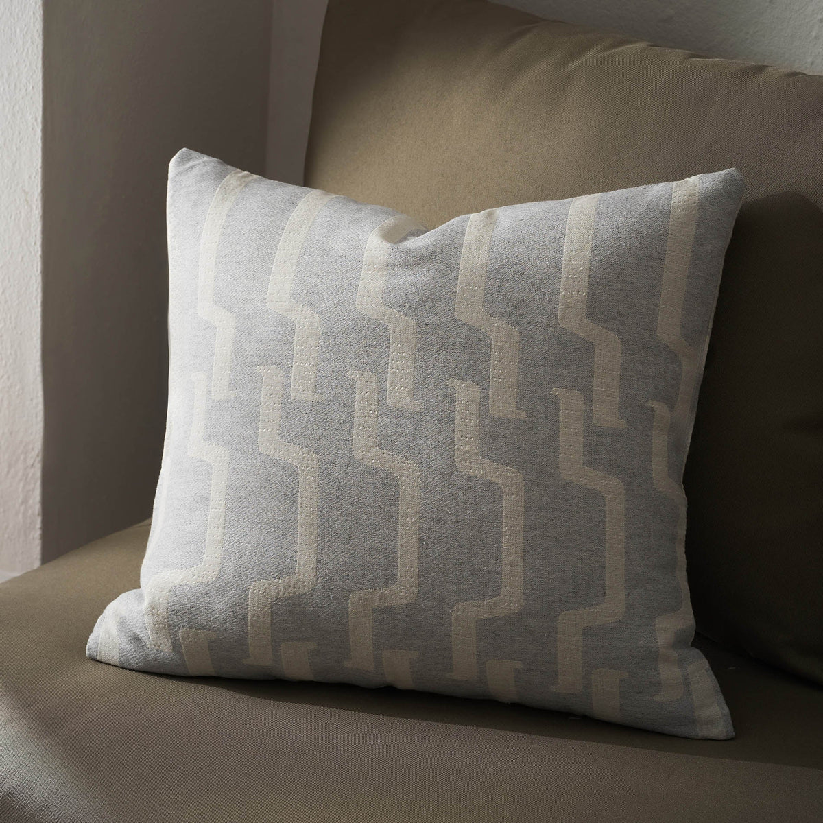 Μαξιλαροθήκη 50x50cm Clover Grey 558/15
