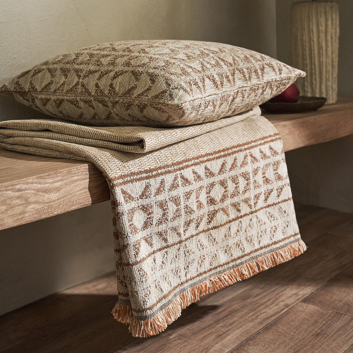 Ριχτάρι Indira Grain Beige 258/04
