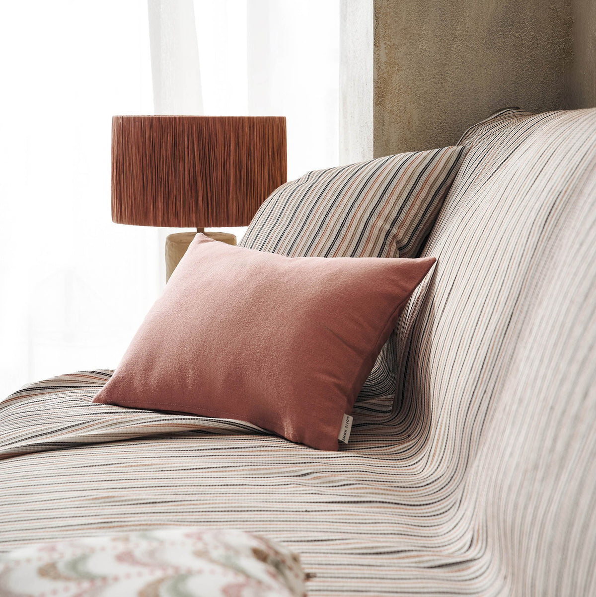 Clover Throw Tan/Beige 334/22